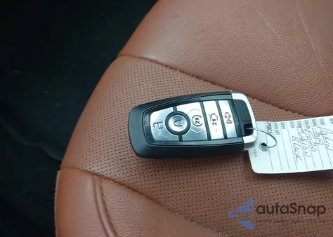 2019 Ford Fusion Energi Titanium from USA, damaged, VIN 3FA6P0SU4KR185202